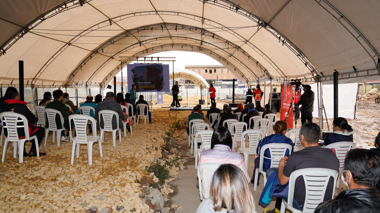 Fotografía evento nueva sede de la Alcaldía Local de Los Mártires