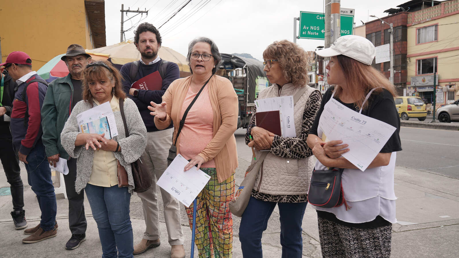 Con participación de los líderes de las Juntas de Acción Comunal, RenoBo y Secretaría de Planeación formulan la ´Calle 72 Actuación Estratégica´ 