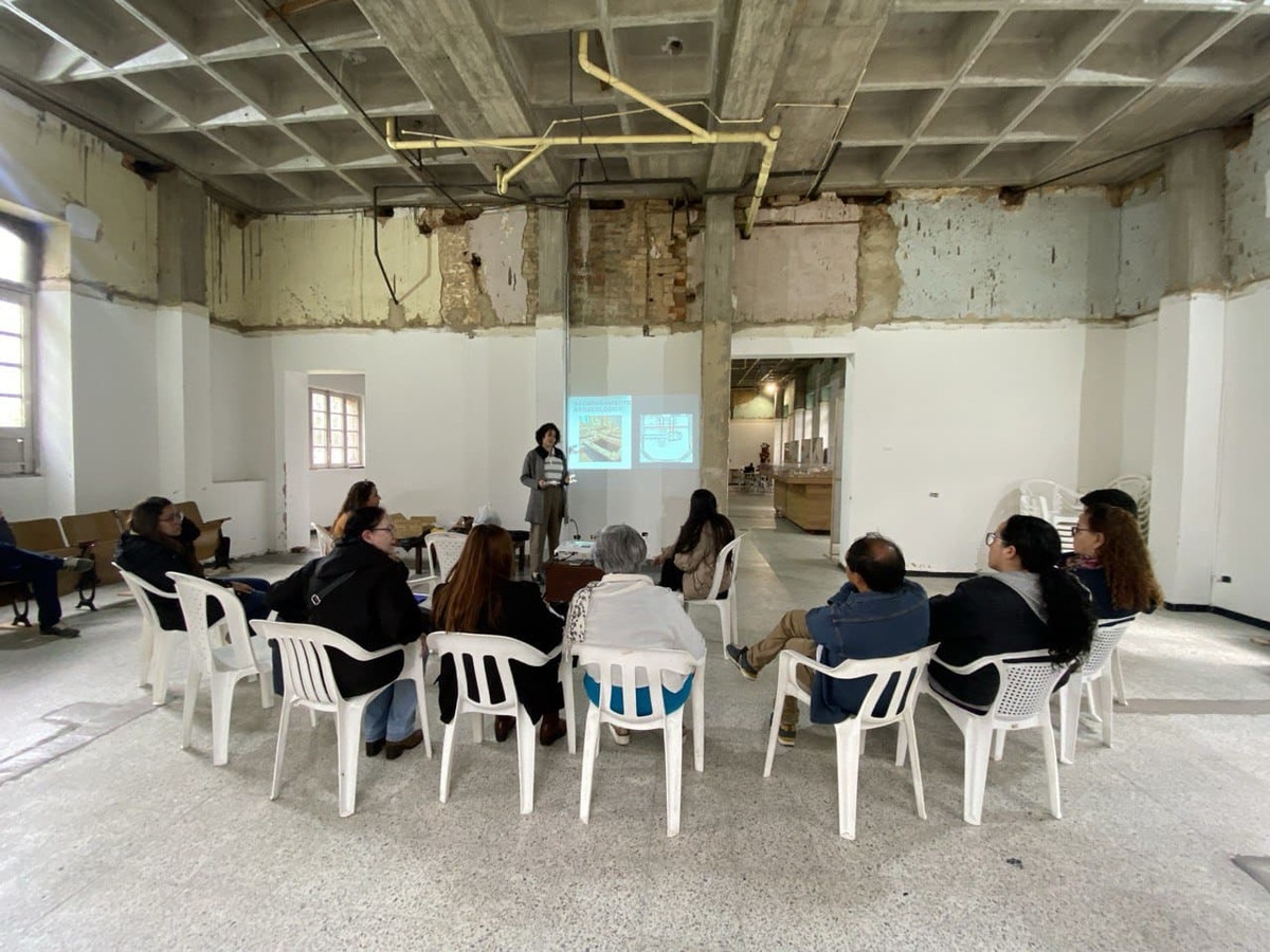 En obras de restauración del Complejo Hospitalario San Juan de Dios  encuentran más de mil elementos culturales arqueológicos 