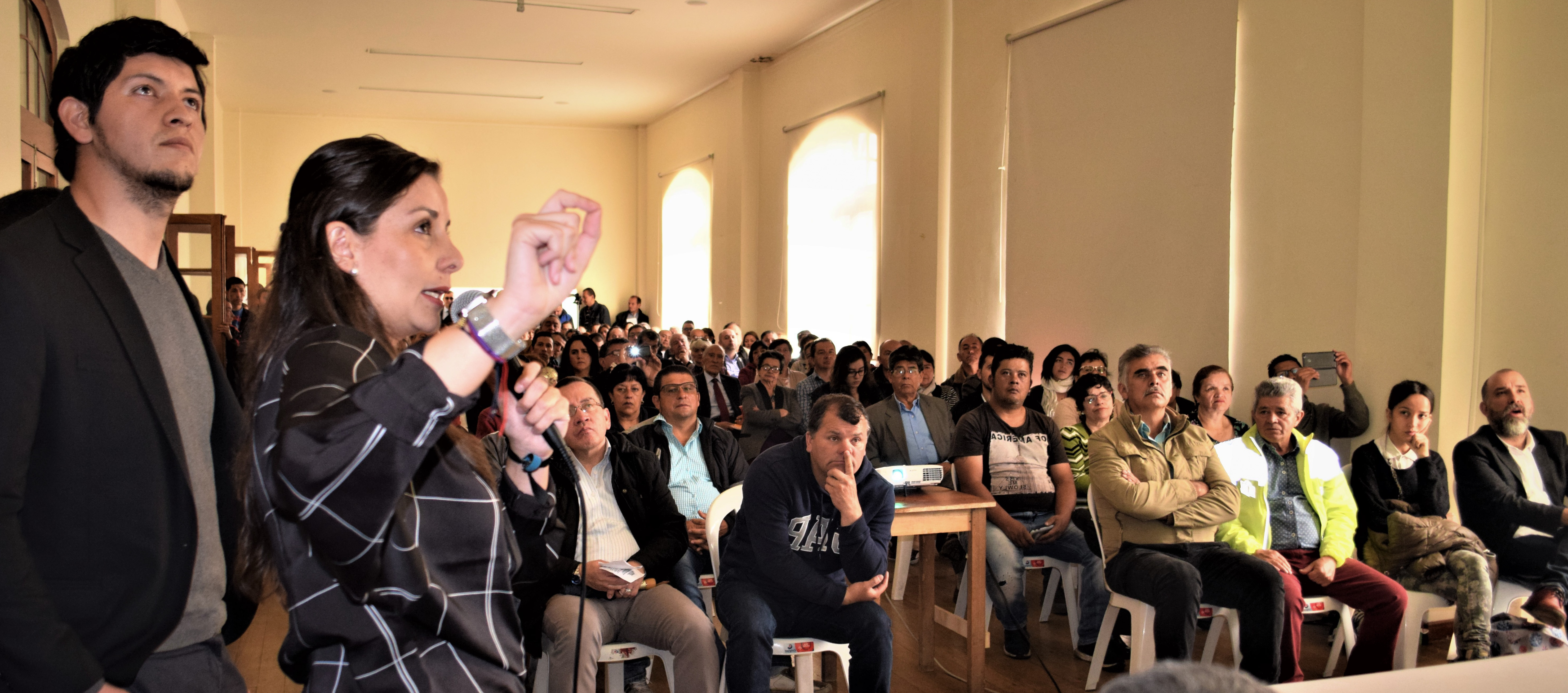 Comunidad conoció el Plan Parcial Voto Nacional - La Estanzuela